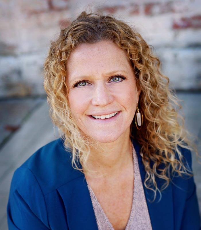 Team Member - Robin Kiendl Headshot